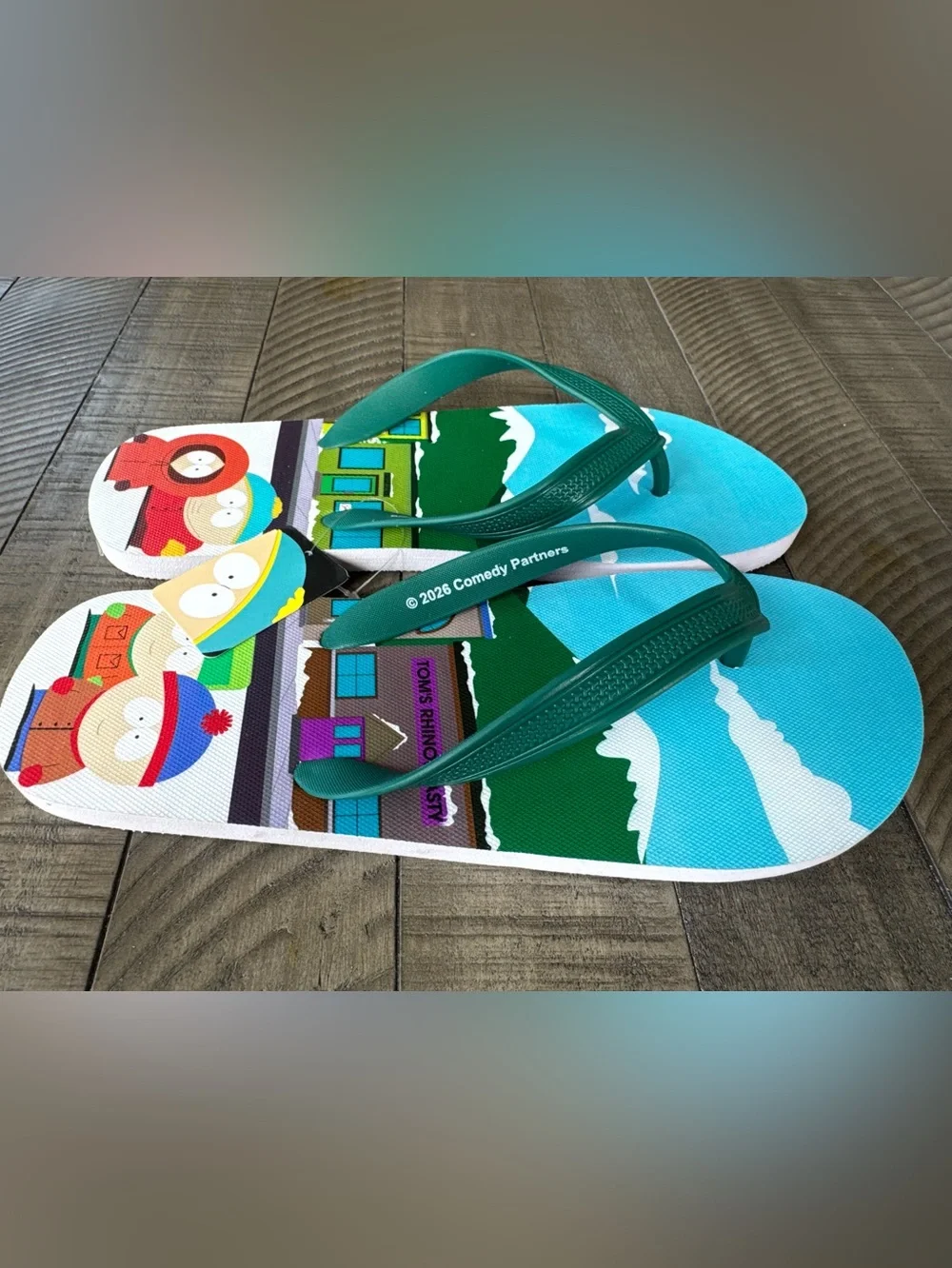 South Park Graphic Flip-Flops Sandals Men's Size 9/10 (NWT)